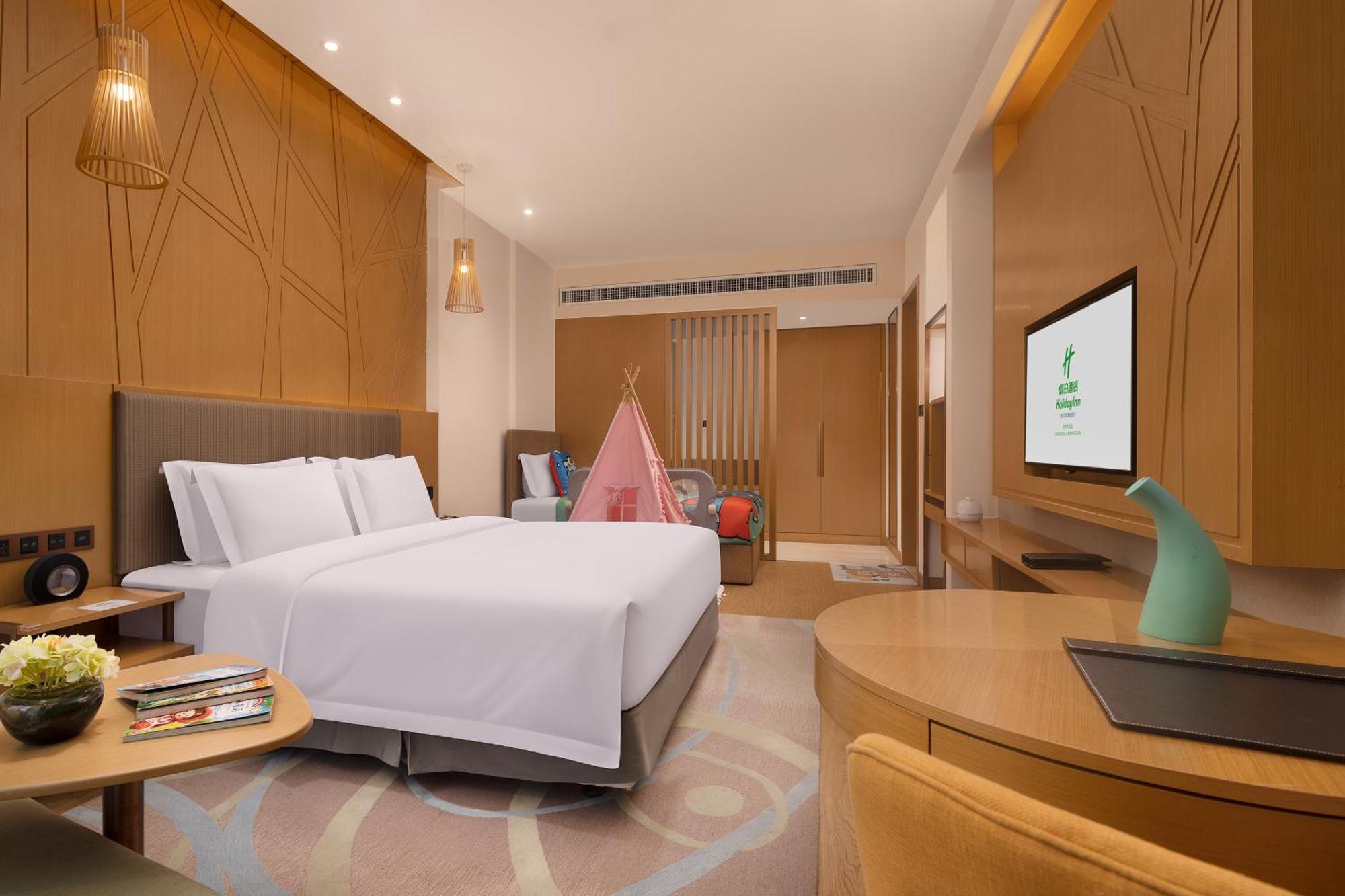 Holiday Inn Changsha Dawangshan By Ihg Екстериор снимка